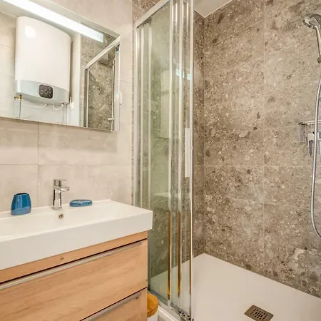 Nada 3* スプリト