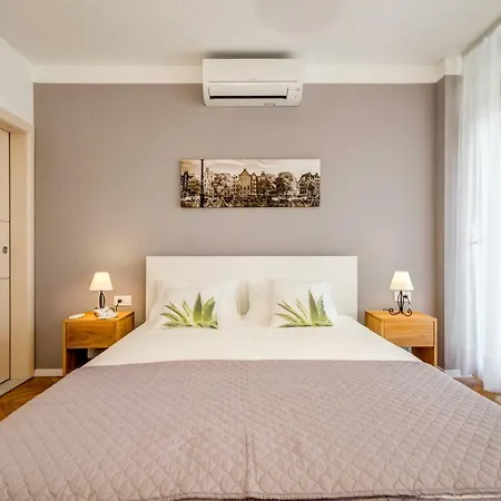 Nada 招待所 斯普利特